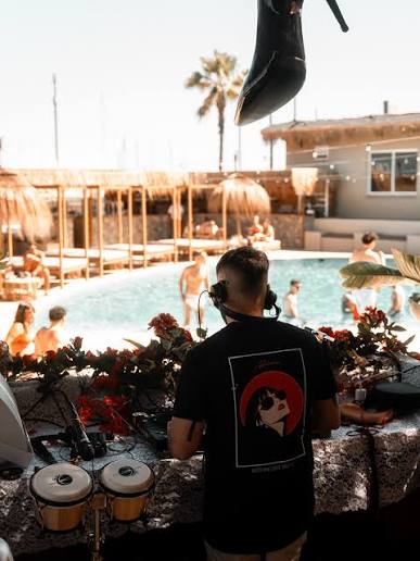 Calablava Beach Club